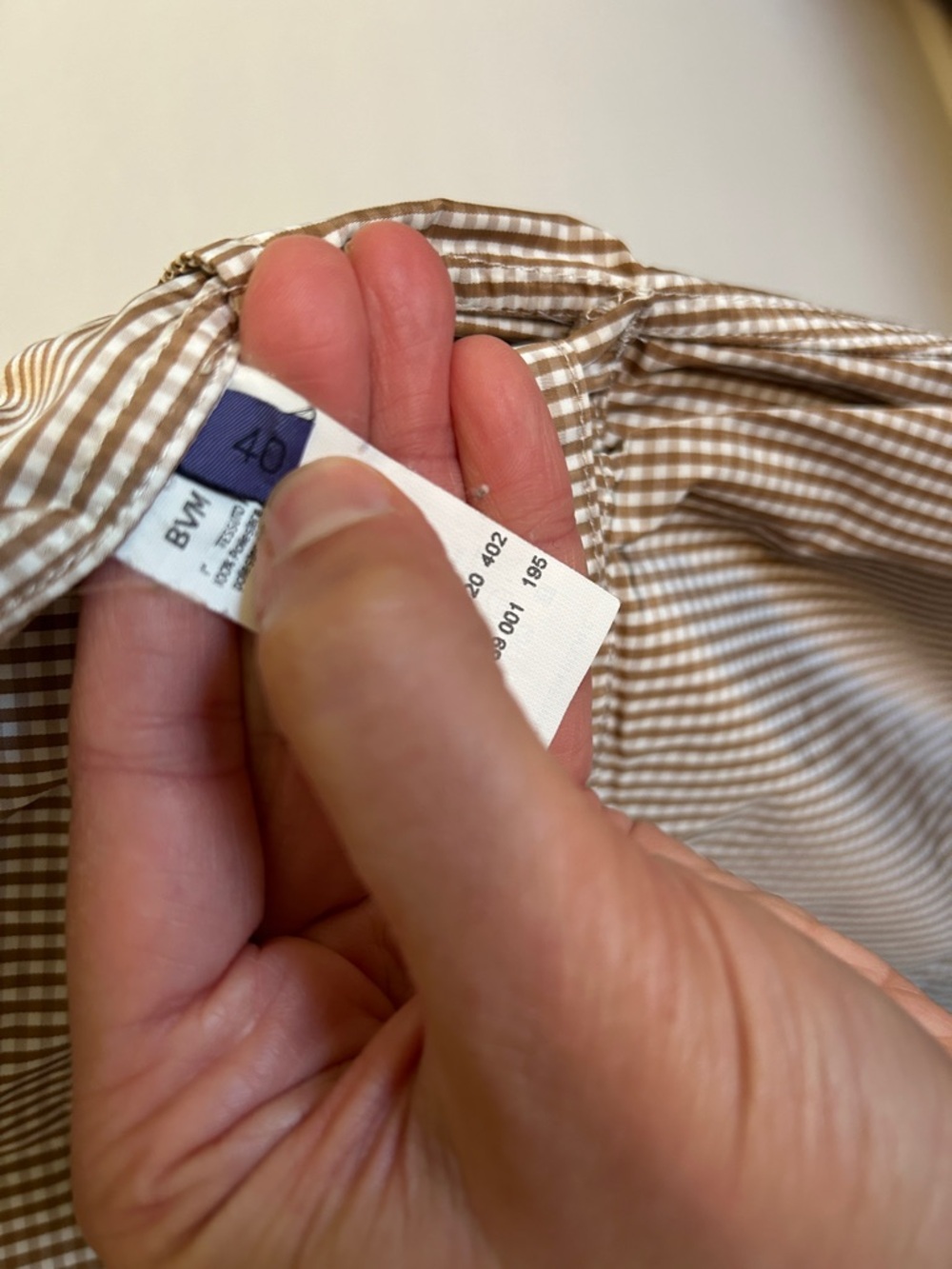 Les Copains BLUE RaincoatLightweight Checked Zip-Front Jacket in Brown and White - Picture 7 of 8